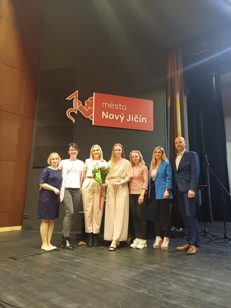 Sociální pracovnice Občanské poradny Novojičínsko získala ocenění Osobnost Nového Jičína 2025